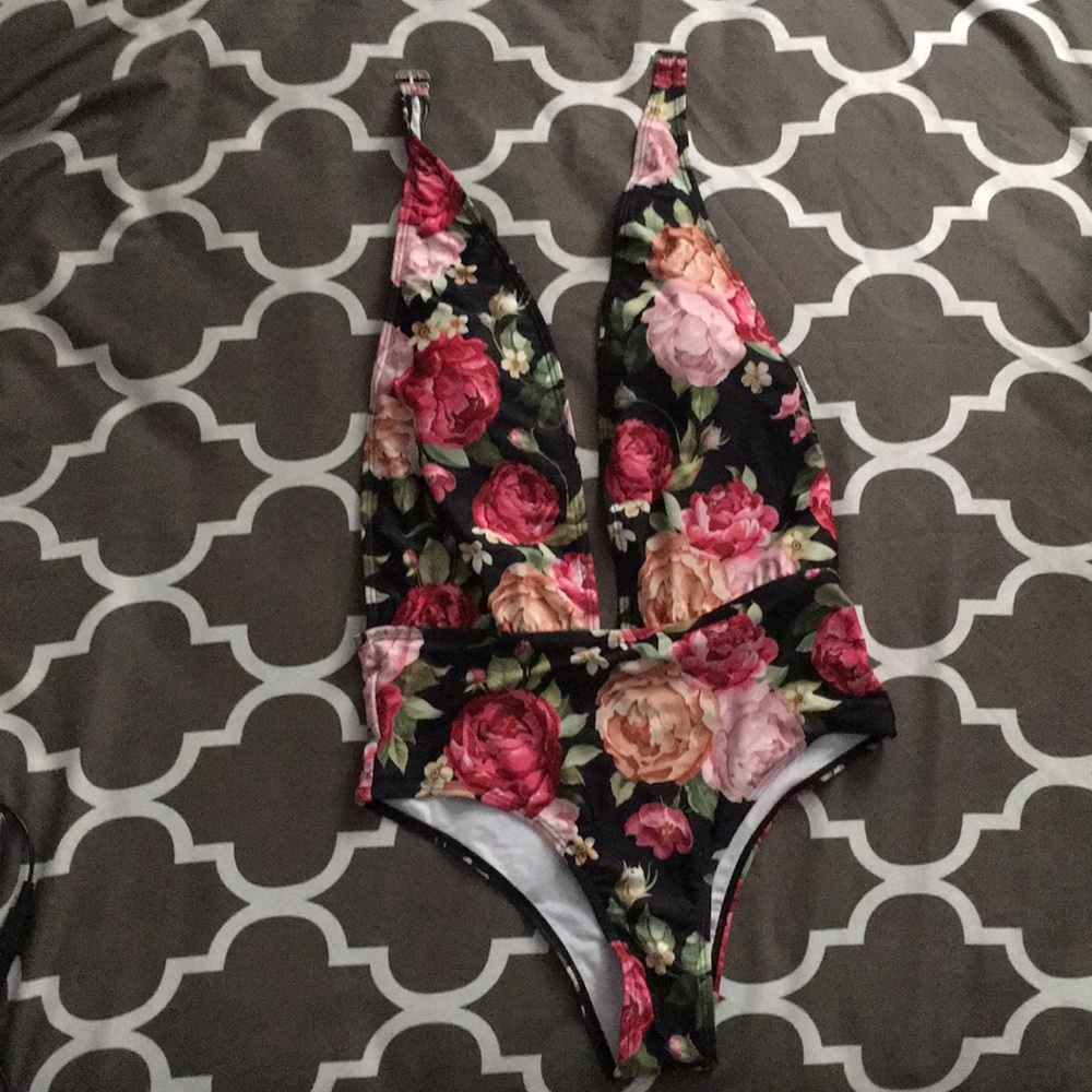 Bathing suit